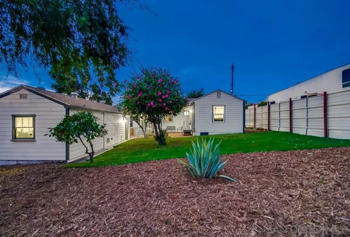 7855 Lincoln St., Lemon Grove, California 91945