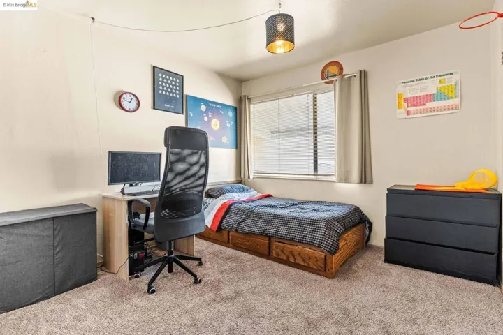 1080 Campbell St, Richmond, California 94804