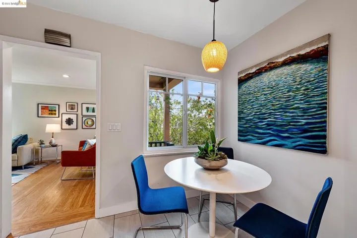 3838 Greenwood Avenue, Oakland, California 94602-1106