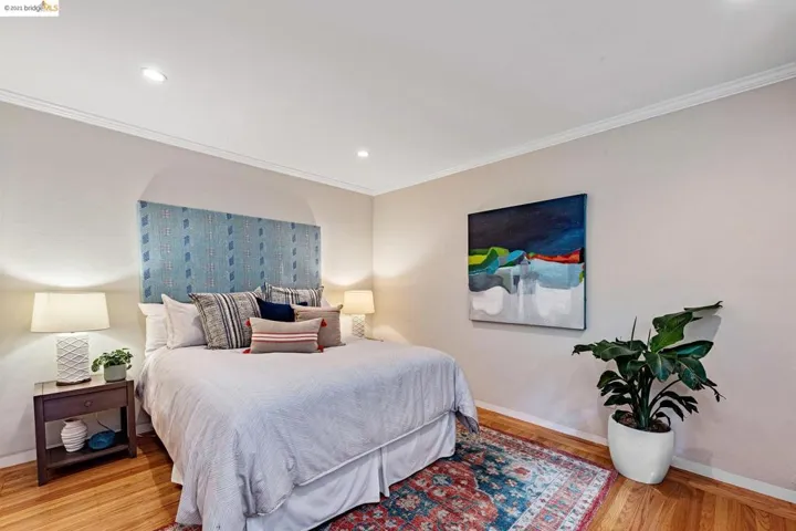 3838 Greenwood Avenue, Oakland, California 94602-1106