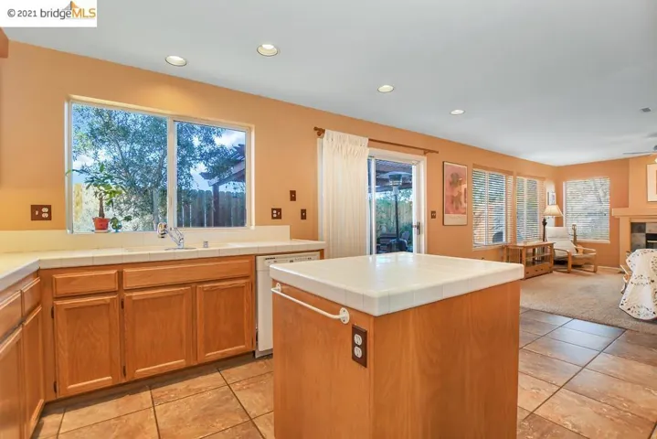 3936 Folsom Dr, Antioch, California 94531