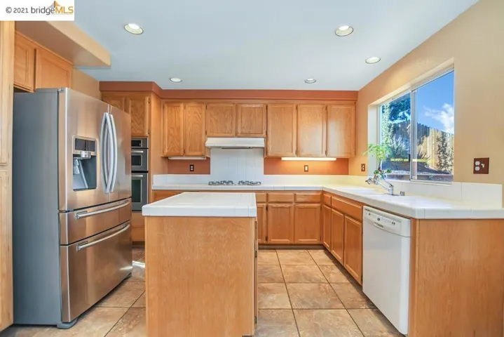 3936 Folsom Dr, Antioch, California 94531
