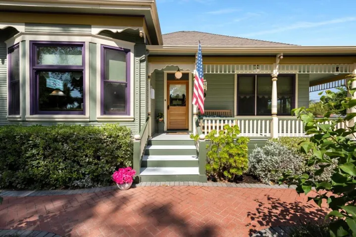 , Hollister, California 95023