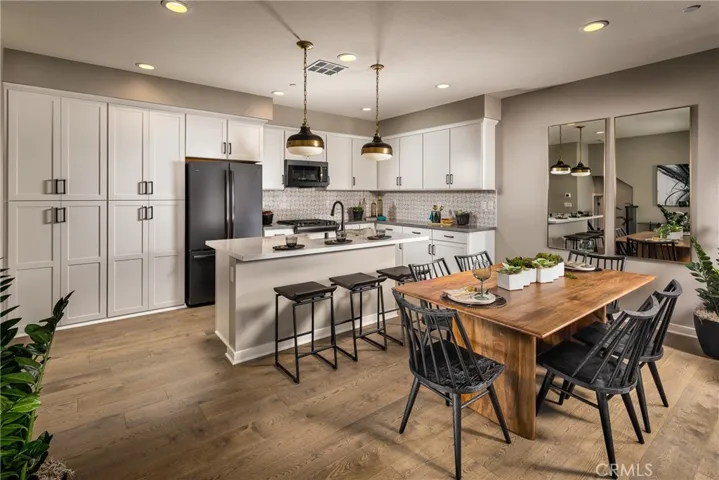 420 Coyote Pass, Lake Forest, California 92610