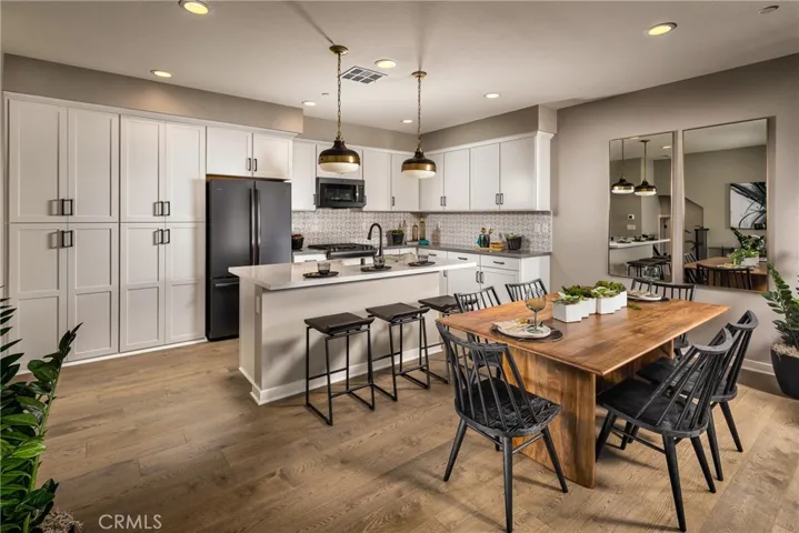 420 Coyote Pass, Lake Forest, California 92610