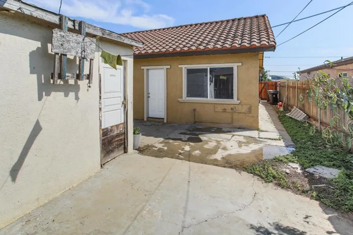 , Salinas, California 93906