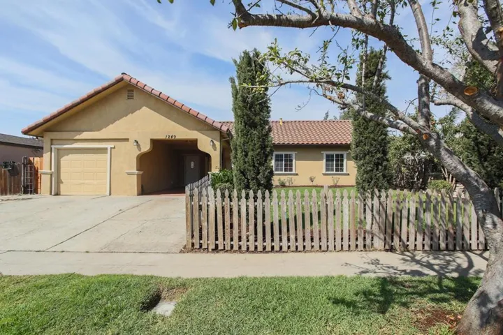 , Salinas, California 93906