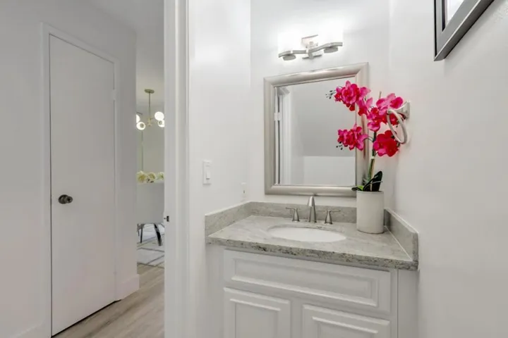 , Santa Clara, California 95051