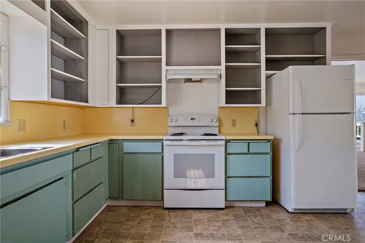 2013 Cass Avenue, Cayucos, California 93430