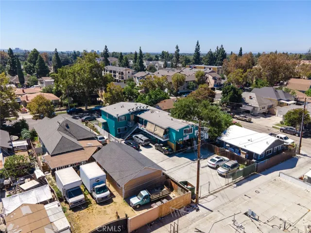 607 E Walnut Street, Santa Ana, California 92701
