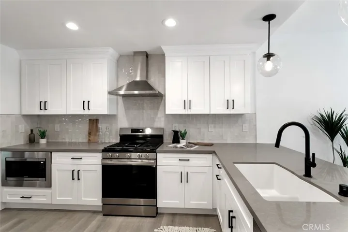 340 Flint Avenue, Long Beach, California 90814