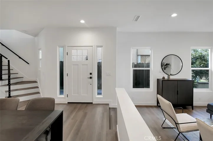 340 Flint Avenue, Long Beach, California 90814