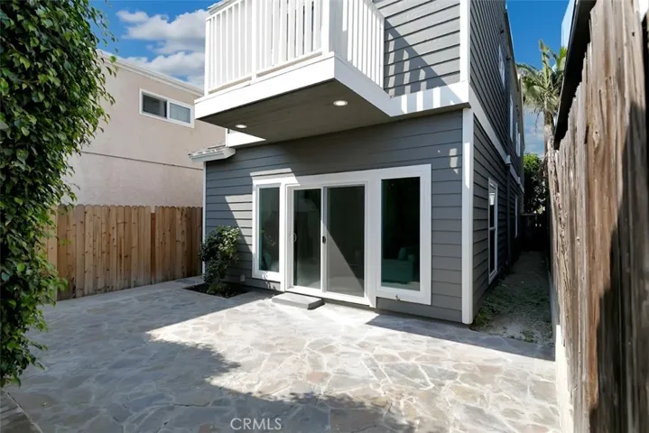 340 Flint Avenue, Long Beach, California 90814