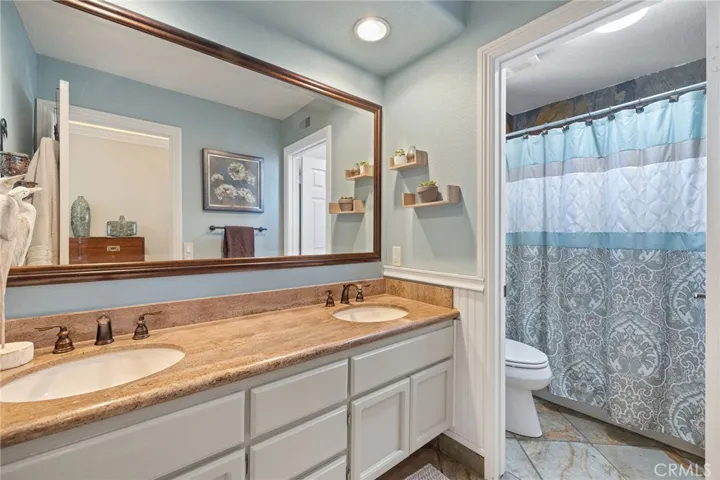 5520 Vista Cantora, Yorba Linda, California 92887
