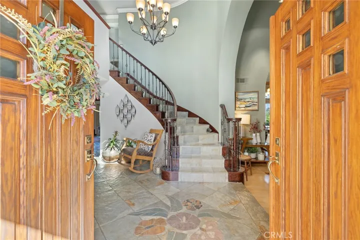 5520 Vista Cantora, Yorba Linda, California 92887