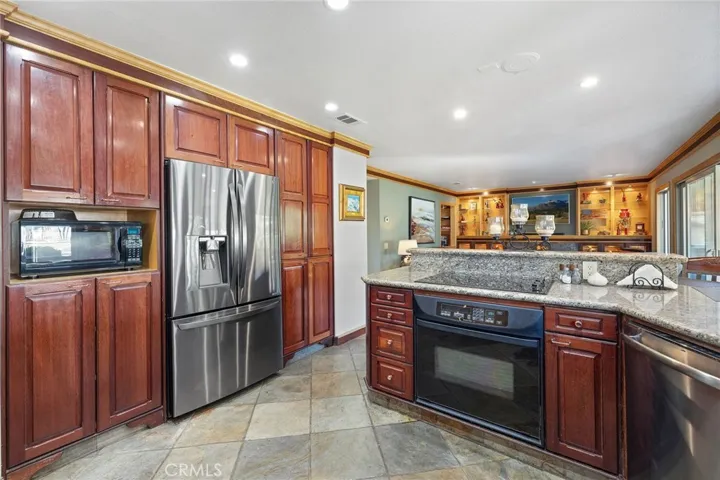 5520 Vista Cantora, Yorba Linda, California 92887