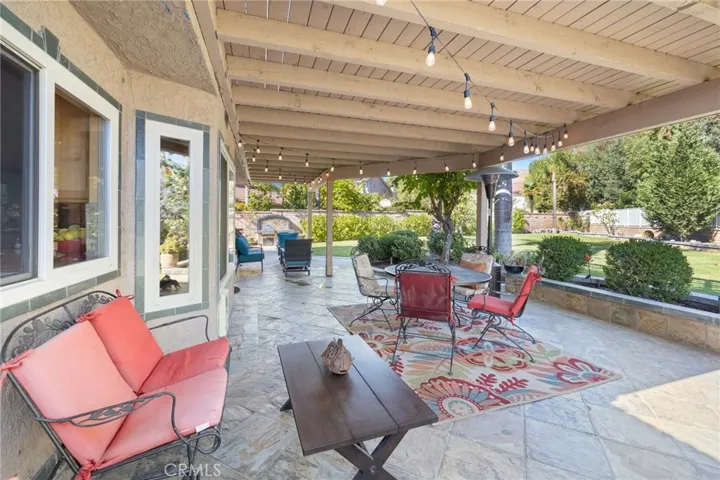 5520 Vista Cantora, Yorba Linda, California 92887
