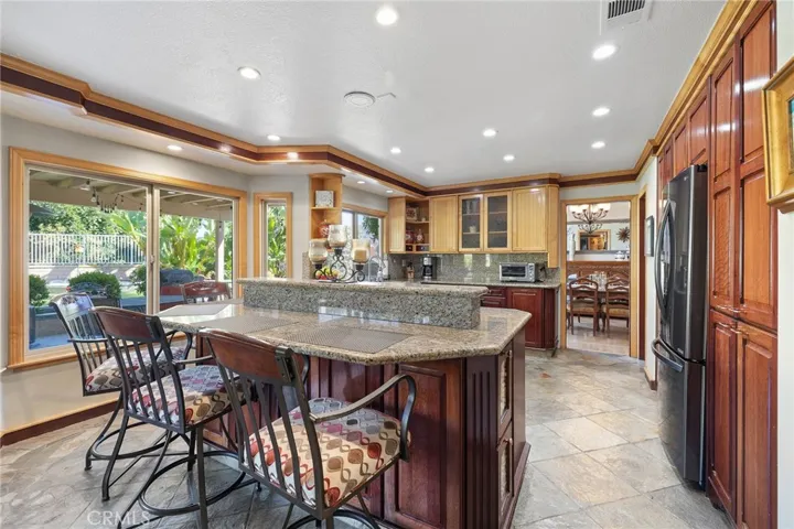 5520 Vista Cantora, Yorba Linda, California 92887