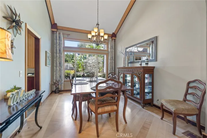 5520 Vista Cantora, Yorba Linda, California 92887