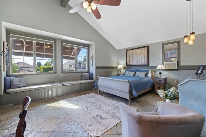 5520 Vista Cantora, Yorba Linda, California 92887