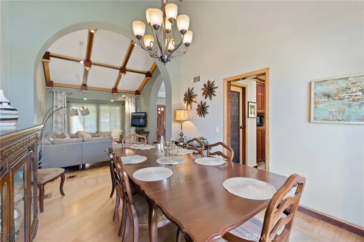 5520 Vista Cantora, Yorba Linda, California 92887