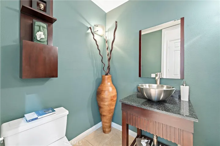2 Chandon, Newport Coast, California 92657