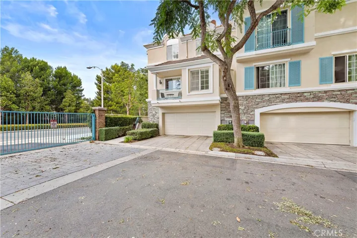 2 Chandon, Newport Coast, California 92657