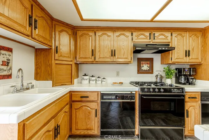 10909 Newgate Avenue, Whittier, California 90605