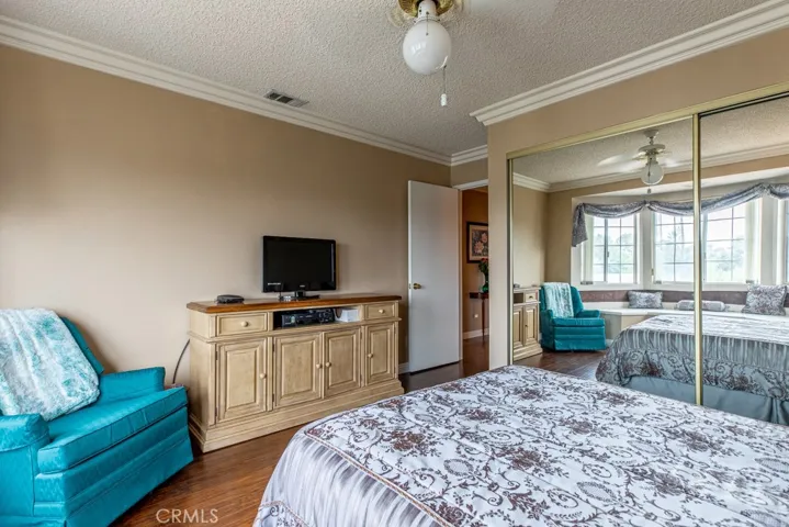 10909 Newgate Avenue, Whittier, California 90605