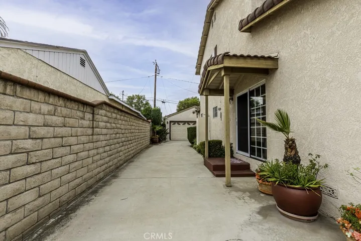 10909 Newgate Avenue, Whittier, California 90605