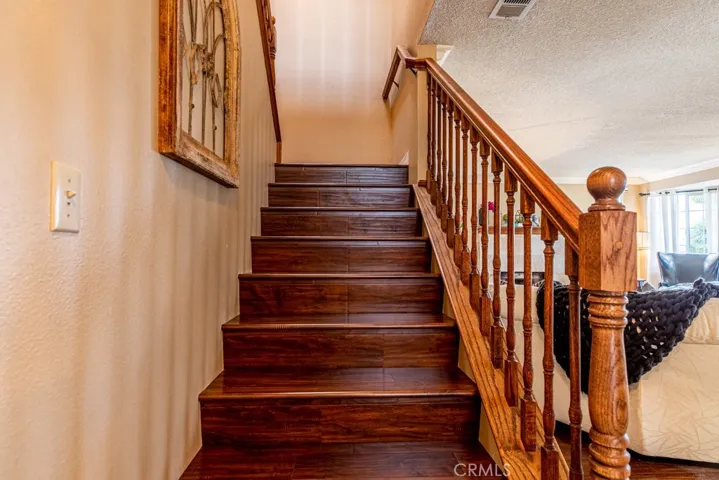 10909 Newgate Avenue, Whittier, California 90605