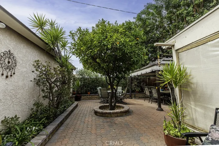 10909 Newgate Avenue, Whittier, California 90605
