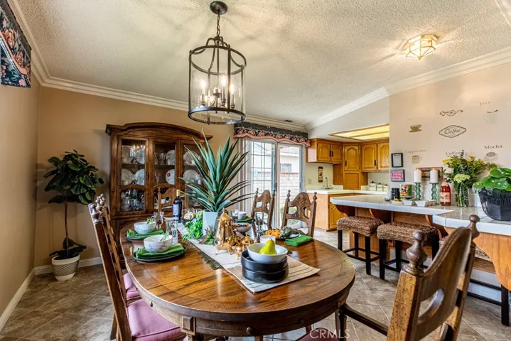 10909 Newgate Avenue, Whittier, California 90605