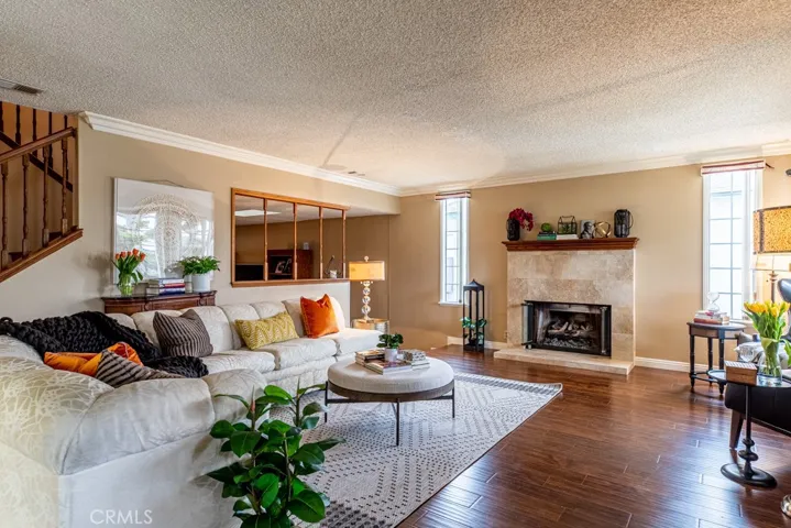 10909 Newgate Avenue, Whittier, California 90605