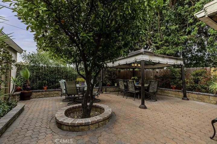 10909 Newgate Avenue, Whittier, California 90605
