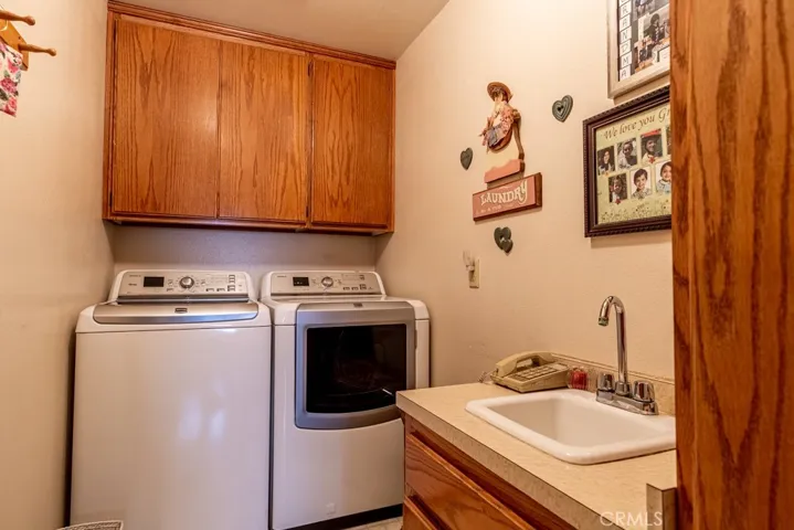 10909 Newgate Avenue, Whittier, California 90605