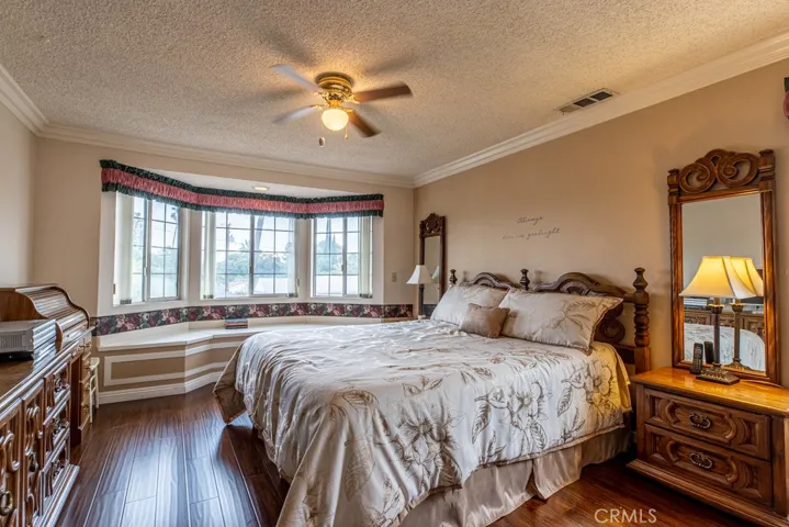 10909 Newgate Avenue, Whittier, California 90605