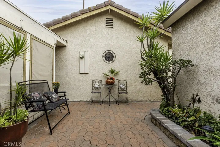 10909 Newgate Avenue, Whittier, California 90605