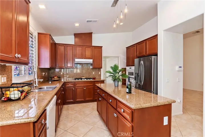 160 Salt Creek, Beaumont, California 92223