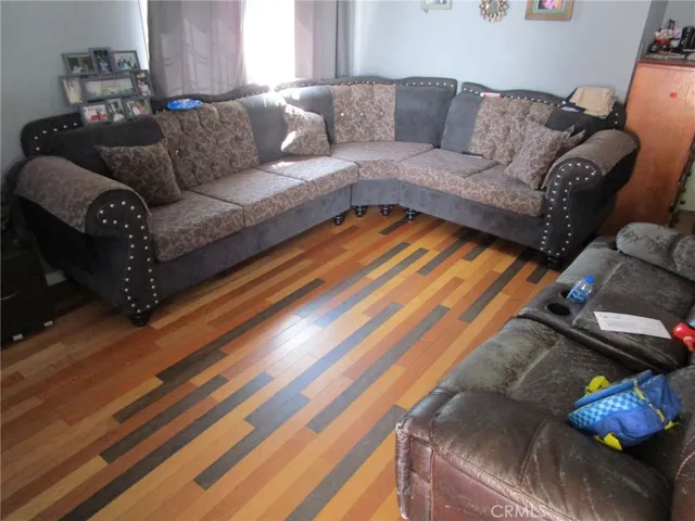 12717 Cookacre Avenue 3, Lynwood, California 90262