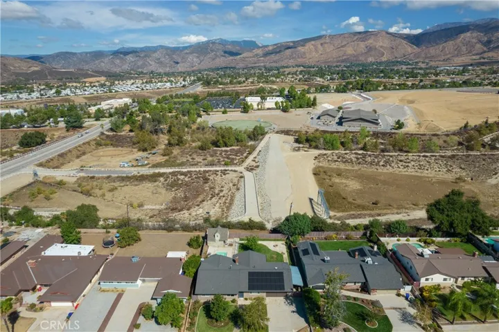 35380 Panorama Drive, Yucaipa, California 92399
