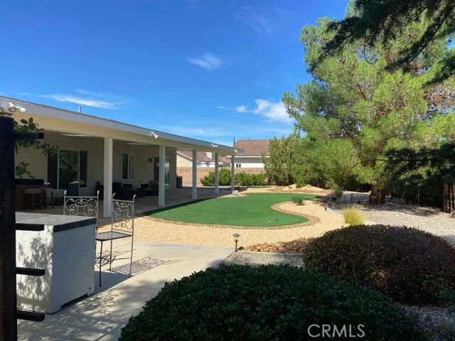 13799 Cuyamaca Road, Apple Valley, California 92307