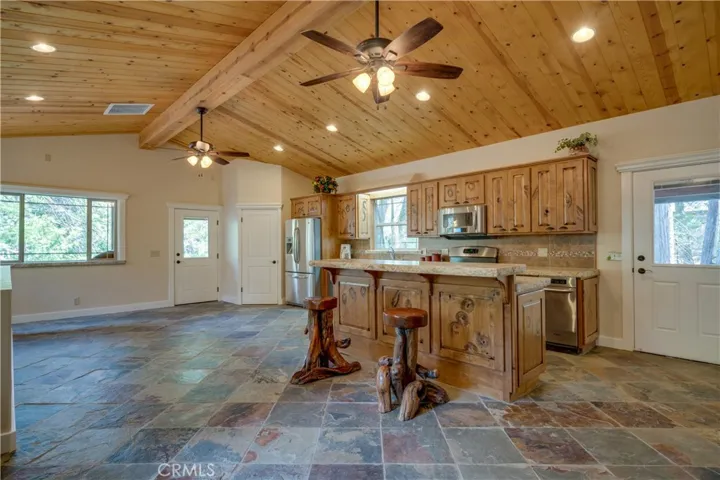 1766 Fir Drive, Wofford Heights, California 93285
