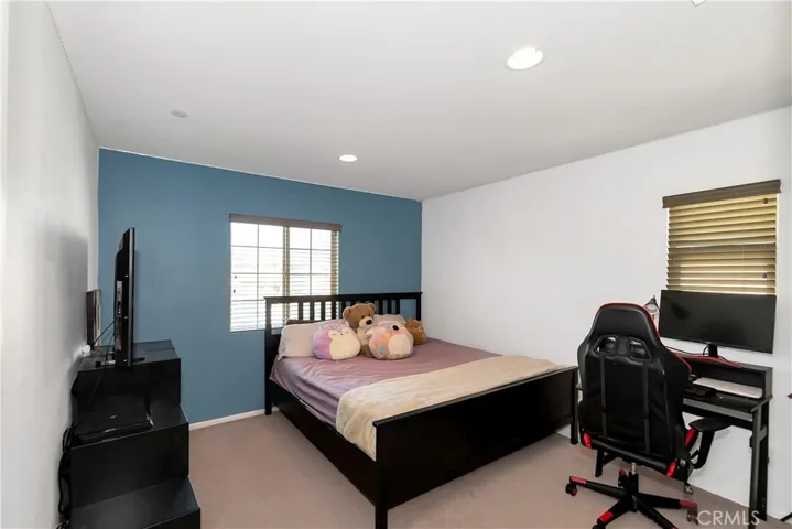 16723 Kalmia Lane, Fontana, California 92336