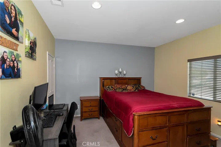 16723 Kalmia Lane, Fontana, California 92336