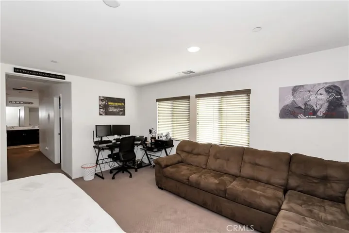 16723 Kalmia Lane, Fontana, California 92336