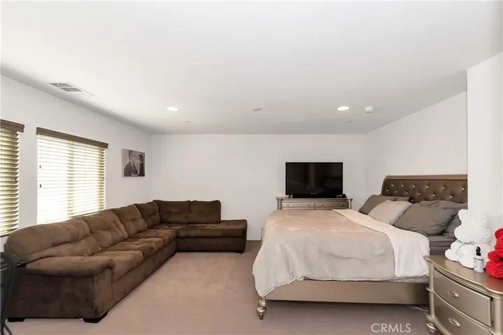 16723 Kalmia Lane, Fontana, California 92336