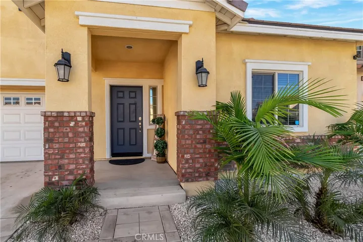 16723 Kalmia Lane, Fontana, California 92336