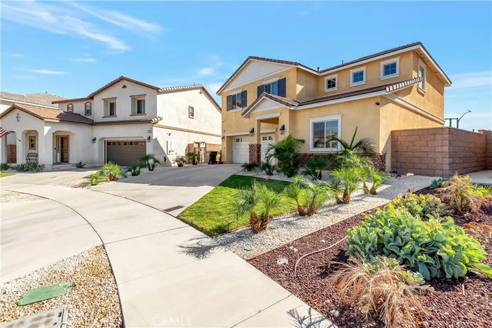 16723 Kalmia Lane, Fontana, California 92336