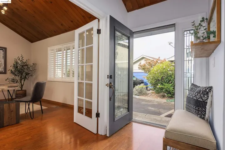 5517 Pamplona Ct, Concord, California 94521